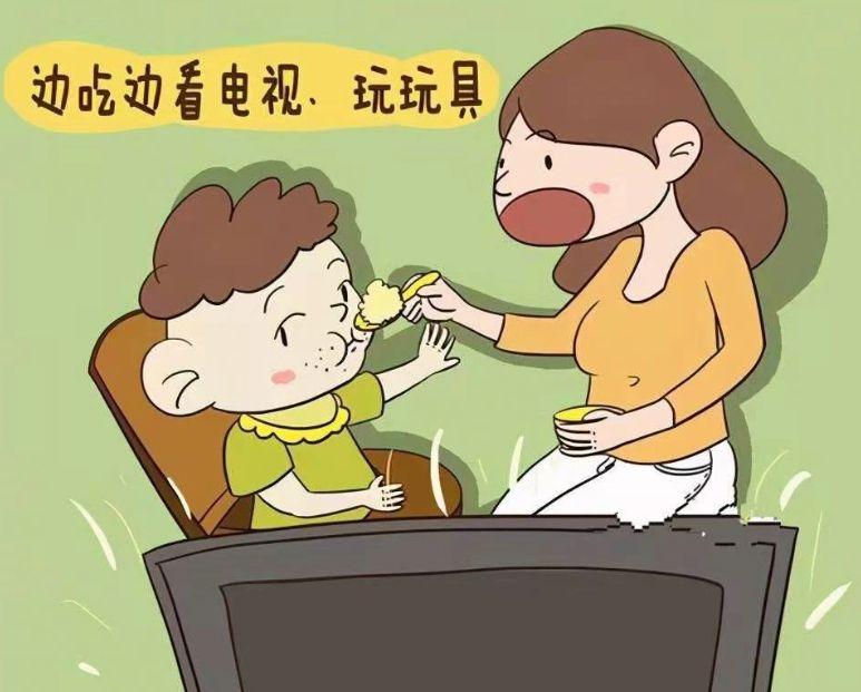 ​宝宝边吃饭边玩玩具怎么办